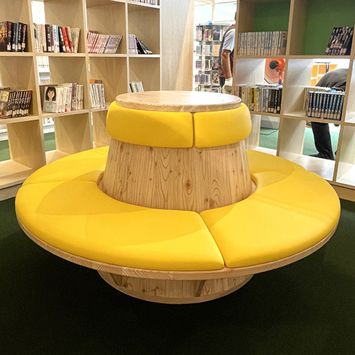 鶴居中学校サークルベンチ